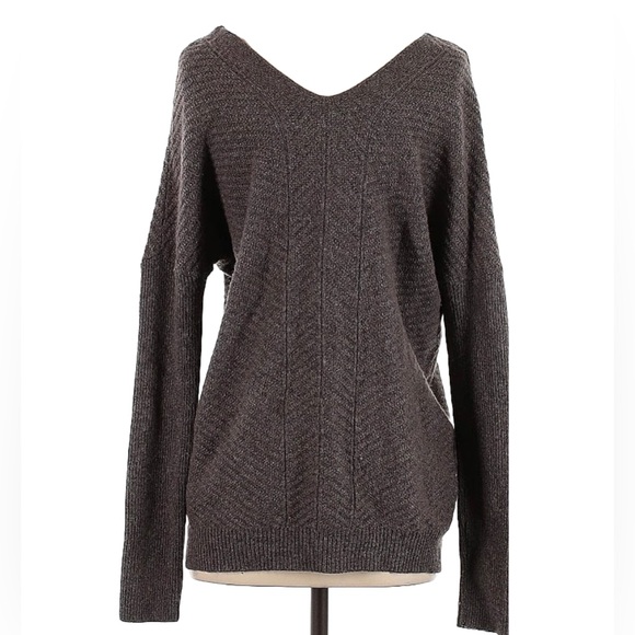 VINCE Sweater - Picture 3 of 3